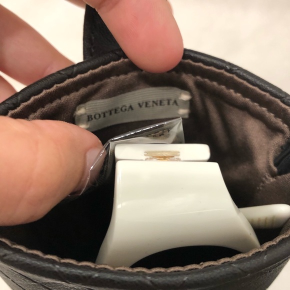 Bottega Veneta D frame sunglasses - Picture 8 of 9